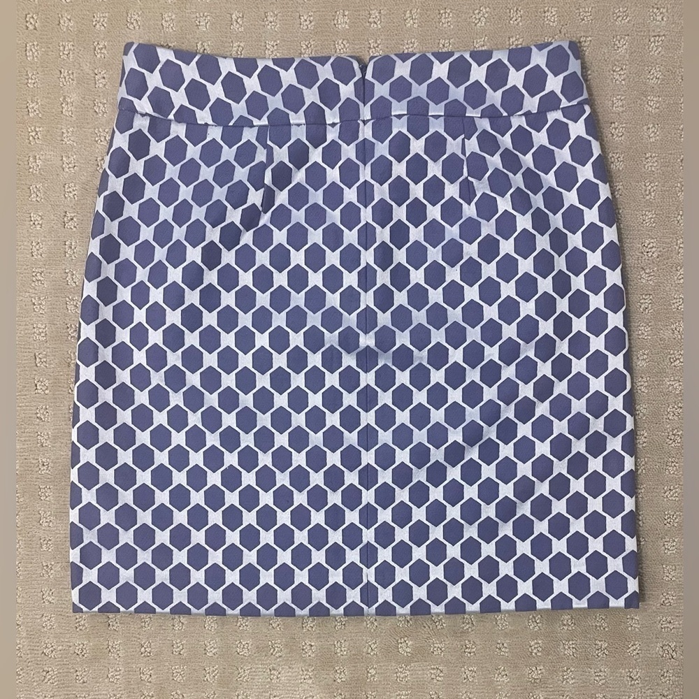 LOFT Outlet Short Skirt with Geometric‎ Design, Periwinkle, Sz 2P - Picture 6 of 7